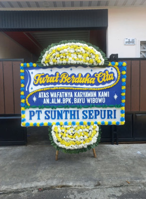 Papan Bunga Duka di Pasar Gambir